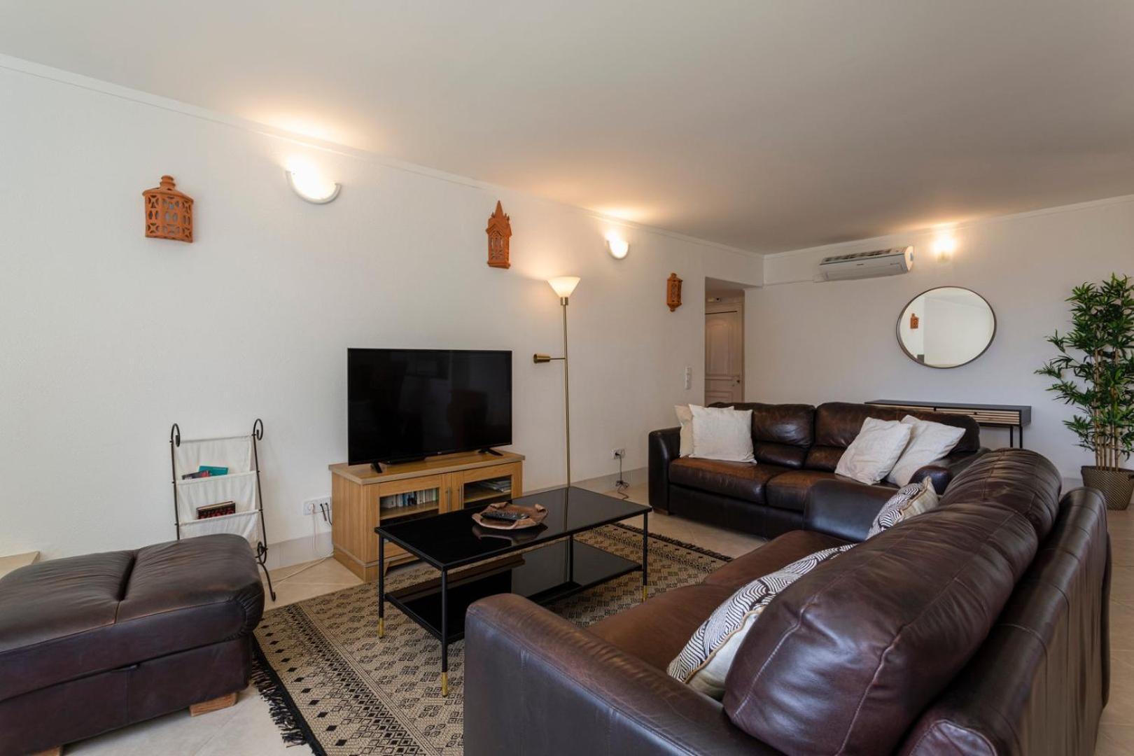 The Concierge - Moinho Sea Views & Pool Apartament